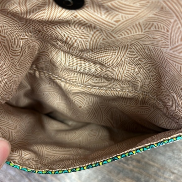 Sakroots Artist Circle Small Flap Messenger Bag -Rainbow Spirit Desert - Picture 3 of 8